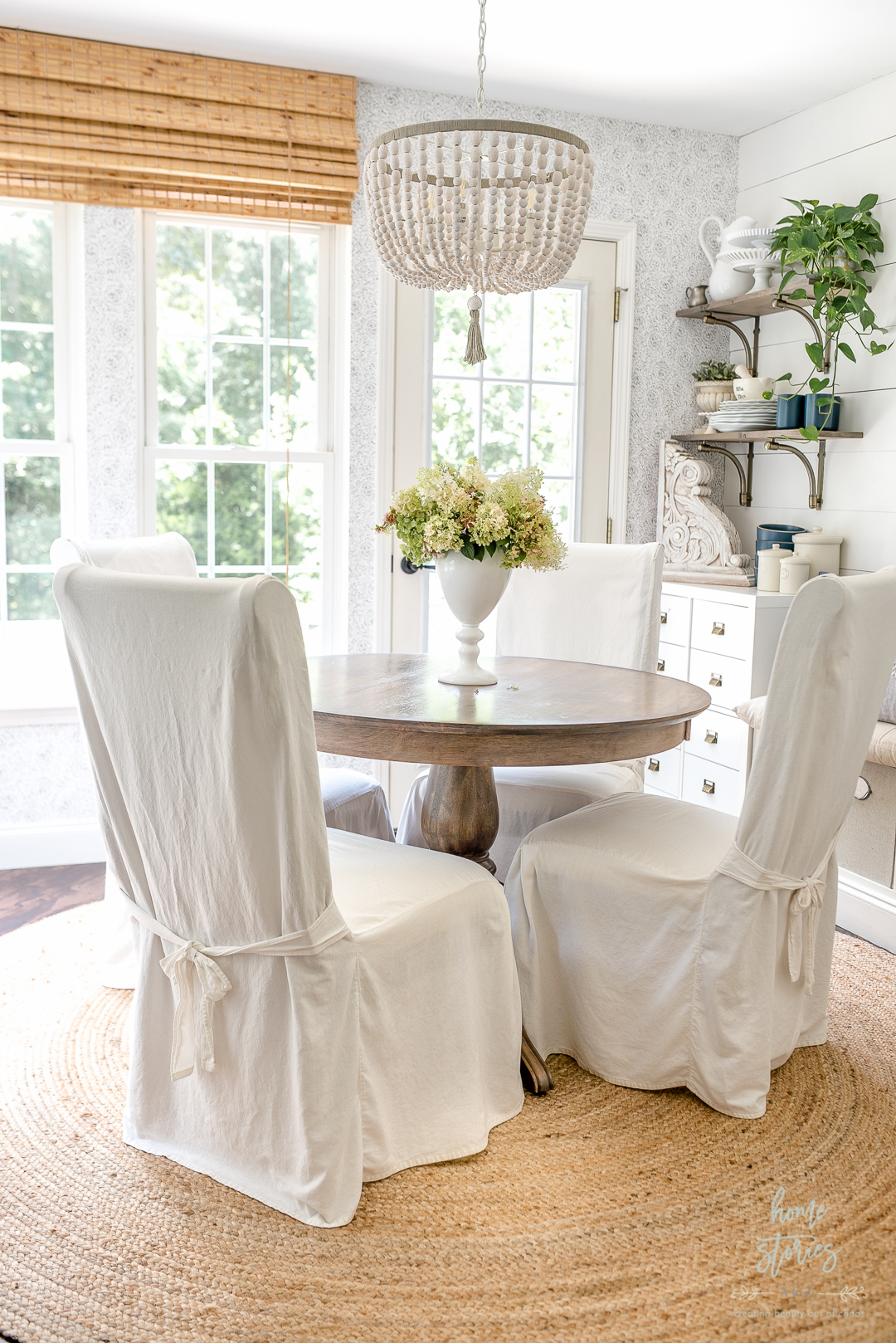 serena and lily wallpaper breakfast room