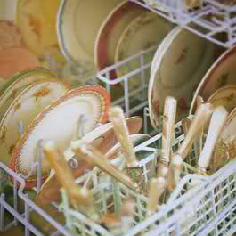 how to clean a dishwasher